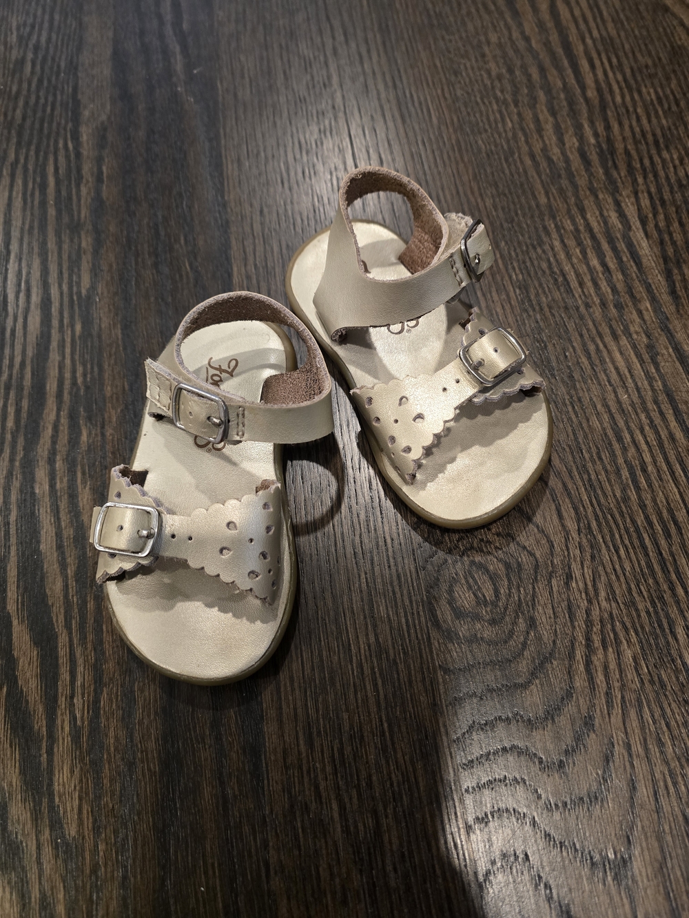 Footmates Soft Gold Eco-Ariel Toddler Sandals, 5